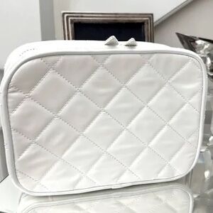 Trish McEvoy planner.